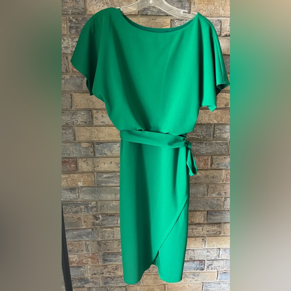 Worn once.  Beautiful emerald green
